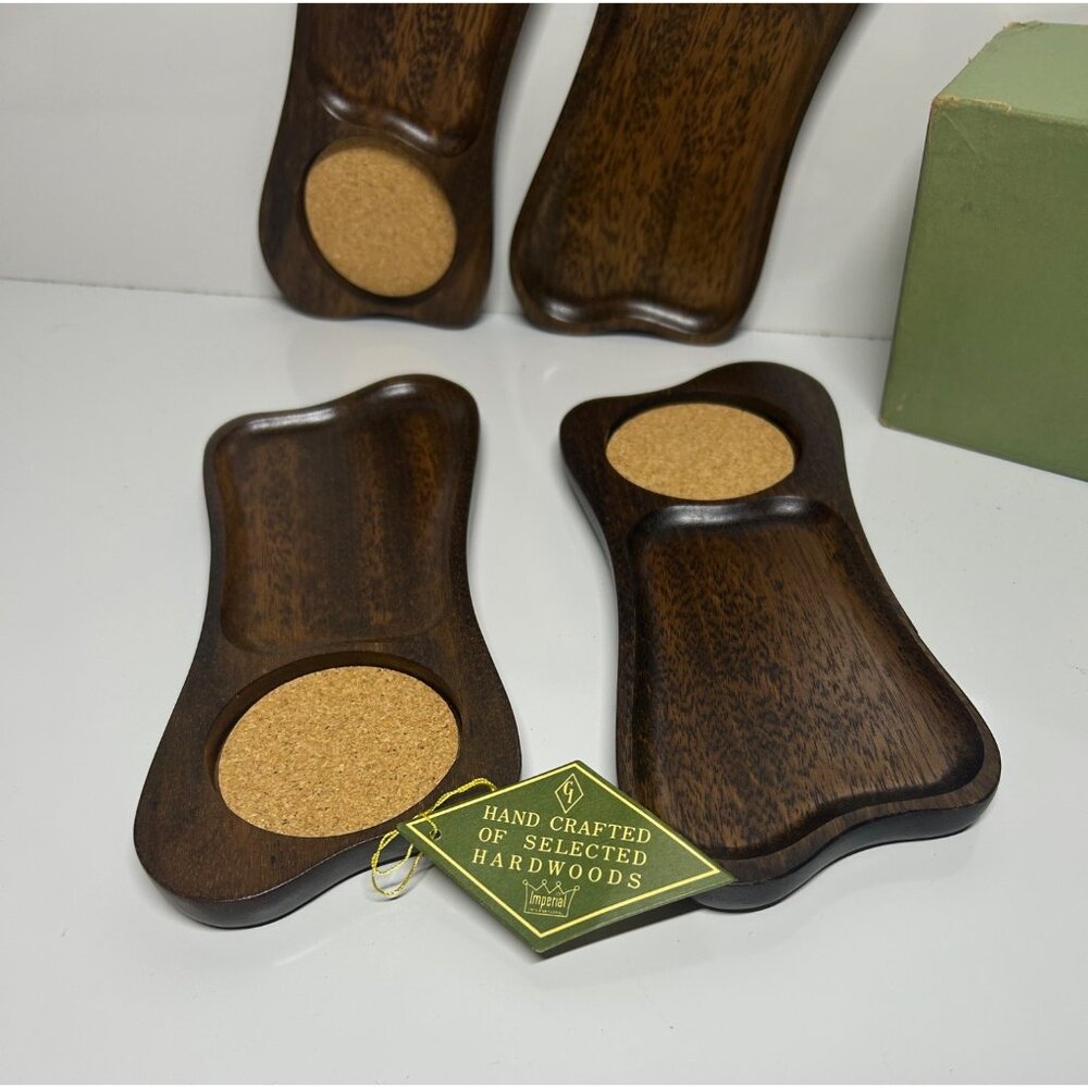 Imperial International Hand-Carved Kala-Wood 4-Piece TV Tray Set With Cork Inset - Picture 2 of 11